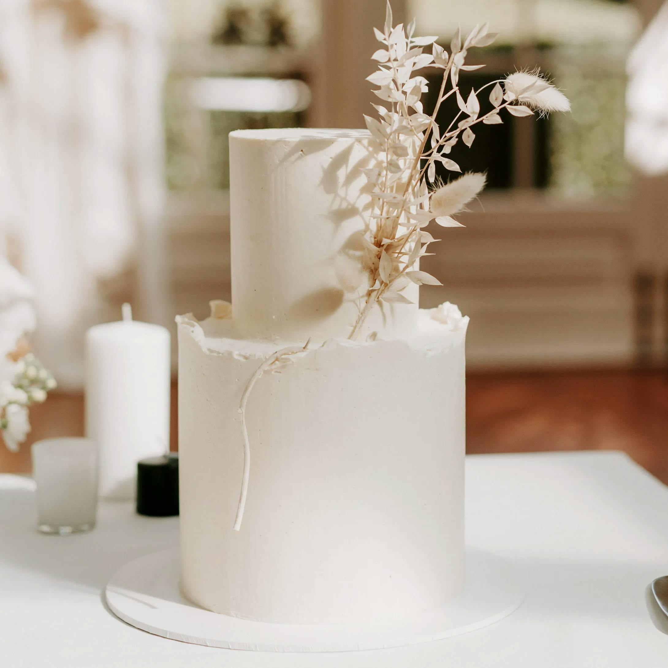 Wedding cake with dried florals